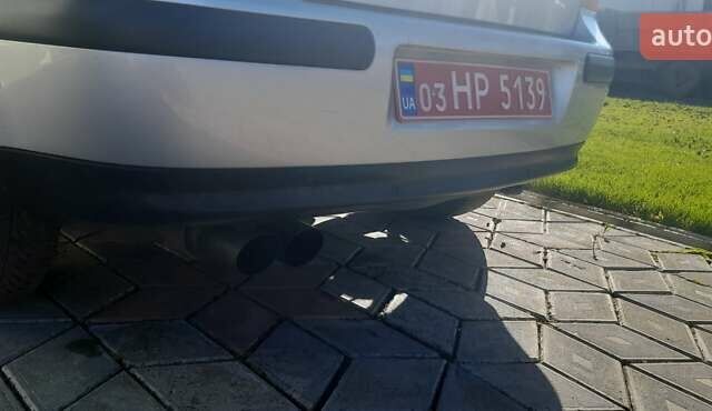 Серый Фольксваген Гольф, объемом двигателя 1.6 л и пробегом 208 тыс. км за 4850 $, фото 17 на Automoto.ua