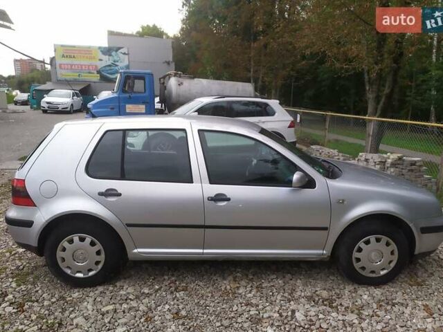 Сірий Фольксваген Гольф, об'ємом двигуна 1.39 л та пробігом 167 тис. км за 3500 $, фото 7 на Automoto.ua