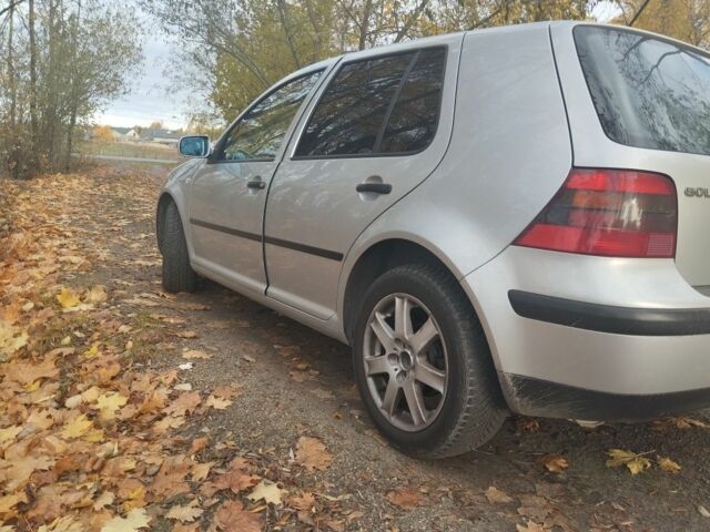 Серый Фольксваген Гольф, объемом двигателя 0 л и пробегом 400 тыс. км за 2099 $, фото 6 на Automoto.ua