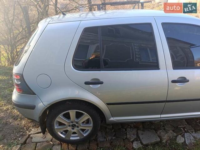 Серый Фольксваген Гольф, объемом двигателя 1.6 л и пробегом 177 тыс. км за 5000 $, фото 10 на Automoto.ua