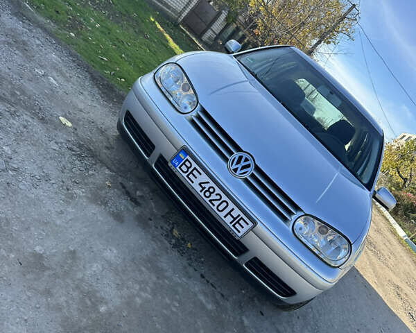 Сірий Фольксваген Гольф, об'ємом двигуна 1.39 л та пробігом 247 тис. км за 4500 $, фото 2 на Automoto.ua