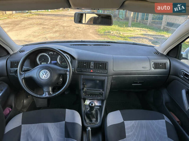 Сірий Фольксваген Гольф, об'ємом двигуна 1.39 л та пробігом 247 тис. км за 4500 $, фото 9 на Automoto.ua