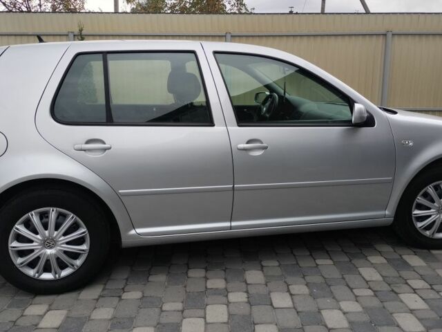 Сірий Фольксваген Гольф, об'ємом двигуна 1.6 л та пробігом 207 тис. км за 4600 $, фото 8 на Automoto.ua