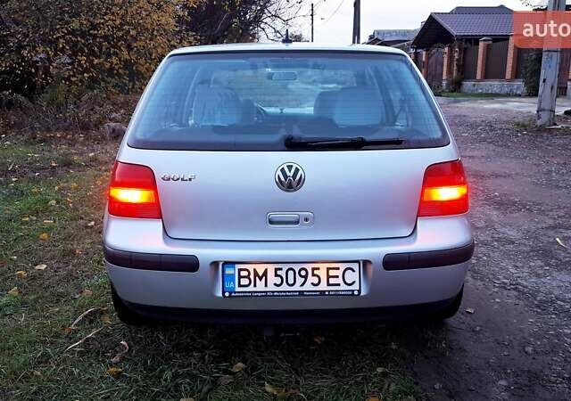 Серый Фольксваген Гольф, объемом двигателя 1.6 л и пробегом 194 тыс. км за 4800 $, фото 3 на Automoto.ua