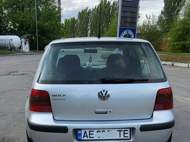 Серый Фольксваген Гольф, объемом двигателя 0 л и пробегом 246 тыс. км за 4500 $, фото 1 на Automoto.ua