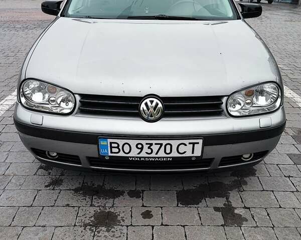 Серый Фольксваген Гольф, объемом двигателя 1.6 л и пробегом 266 тыс. км за 4700 $, фото 7 на Automoto.ua