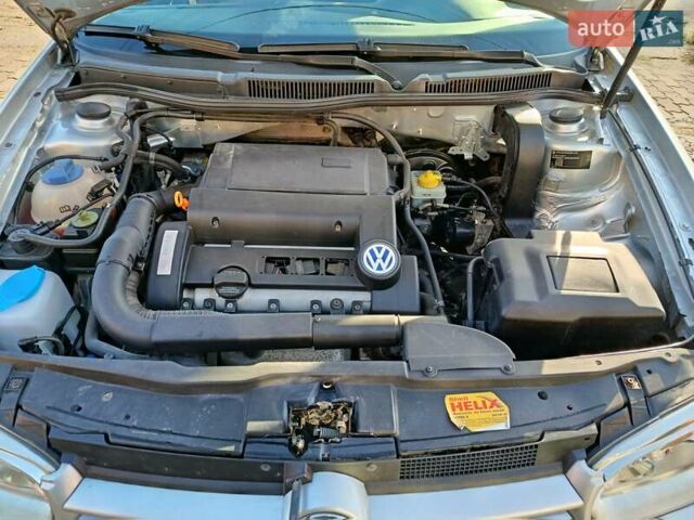 Серый Фольксваген Гольф, объемом двигателя 1.39 л и пробегом 238 тыс. км за 4150 $, фото 17 на Automoto.ua