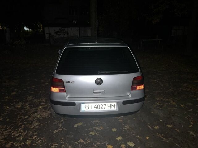 Сірий Фольксваген Гольф, об'ємом двигуна 1.4 л та пробігом 218 тис. км за 3800 $, фото 2 на Automoto.ua