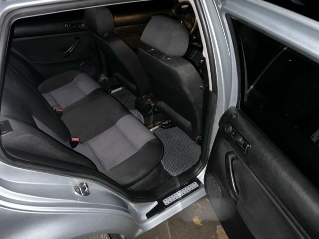 Сірий Фольксваген Гольф, об'ємом двигуна 1.4 л та пробігом 218 тис. км за 3800 $, фото 4 на Automoto.ua