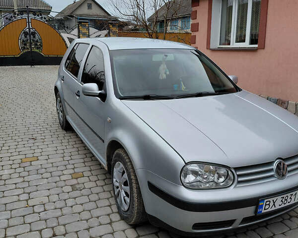 Серый Фольксваген Гольф, объемом двигателя 1.39 л и пробегом 287 тыс. км за 3500 $, фото 1 на Automoto.ua