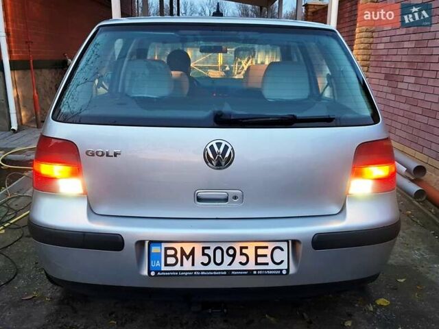 Серый Фольксваген Гольф, объемом двигателя 1.6 л и пробегом 194 тыс. км за 4800 $, фото 24 на Automoto.ua