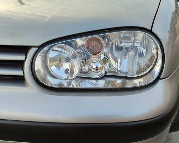 Сірий Фольксваген Гольф, об'ємом двигуна 1.39 л та пробігом 96 тис. км за 4600 $, фото 4 на Automoto.ua