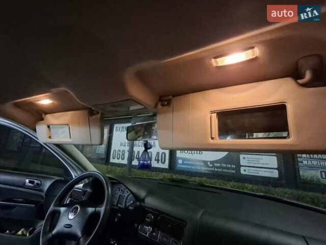 Фольксваген Гольф 2002 у Вінниці на Automoto.ua Сірий Фольксваген Гольф, об'ємом двигуна 1.6 л та пробігом 171 тис. км за 4000 $, фото 6 на Automoto.ua