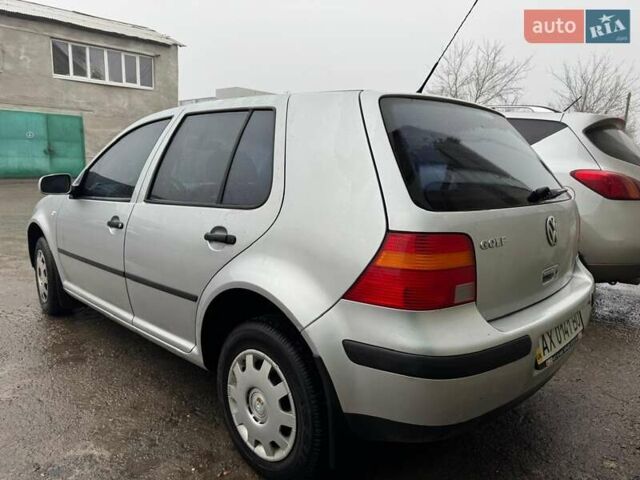 Серый Фольксваген Гольф, объемом двигателя 1.39 л и пробегом 183 тыс. км за 3750 $, фото 7 на Automoto.ua