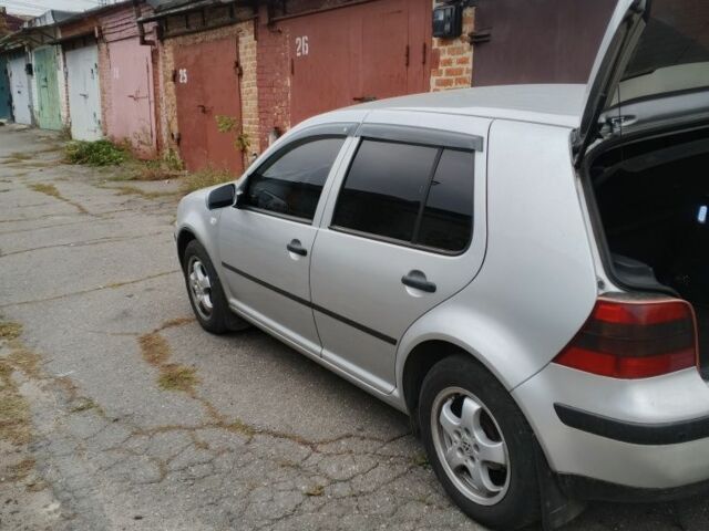 Серый Фольксваген Гольф, объемом двигателя 1.9 л и пробегом 310 тыс. км за 4500 $, фото 9 на Automoto.ua