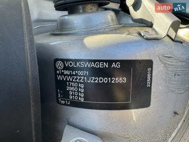 Сірий Фольксваген Гольф, об'ємом двигуна 1.6 л та пробігом 150 тис. км за 4900 $, фото 31 на Automoto.ua