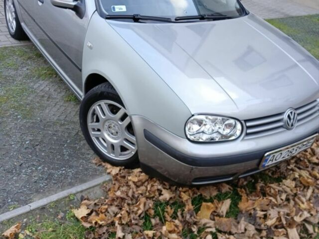 Серый Фольксваген Гольф, объемом двигателя 1.6 л и пробегом 370 тыс. км за 3850 $, фото 6 на Automoto.ua