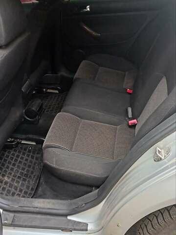 Сірий Фольксваген Гольф, об'ємом двигуна 1.9 л та пробігом 401 тис. км за 5000 $, фото 10 на Automoto.ua