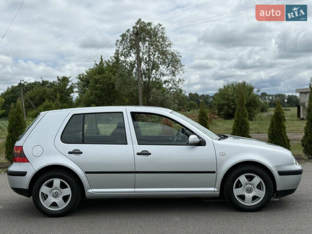 Сірий Фольксваген Гольф, об'ємом двигуна 1.6 л та пробігом 150 тис. км за 4900 $, фото 9 на Automoto.ua