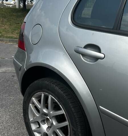 Серый Фольксваген Гольф, объемом двигателя 1.9 л и пробегом 233 тыс. км за 5150 $, фото 5 на Automoto.ua