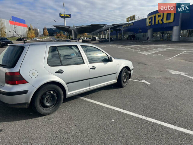 Серый Фольксваген Гольф, объемом двигателя 1.39 л и пробегом 245 тыс. км за 3190 $, фото 15 на Automoto.ua