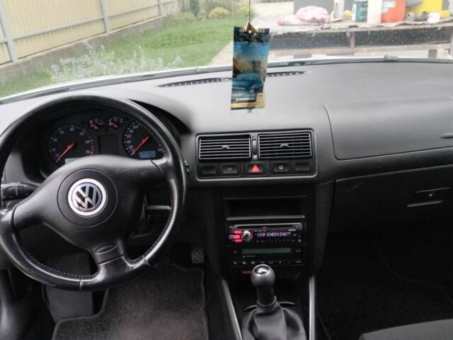 Сірий Фольксваген Гольф, об'ємом двигуна 1.6 л та пробігом 207 тис. км за 4600 $, фото 10 на Automoto.ua