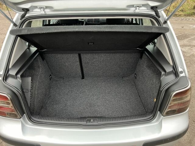 Серый Фольксваген Гольф, объемом двигателя 1.6 л и пробегом 170 тыс. км за 5200 $, фото 16 на Automoto.ua