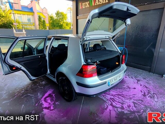 Сірий Фольксваген Гольф, об'ємом двигуна 1.6 л та пробігом 244 тис. км за 4200 $, фото 2 на Automoto.ua