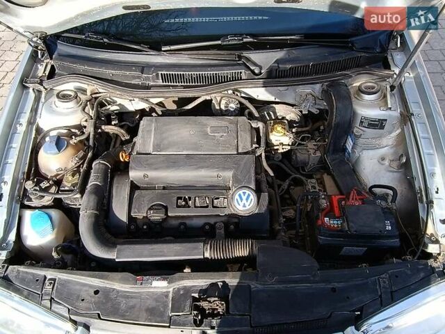 Серый Фольксваген Гольф, объемом двигателя 1.39 л и пробегом 191 тыс. км за 3700 $, фото 14 на Automoto.ua