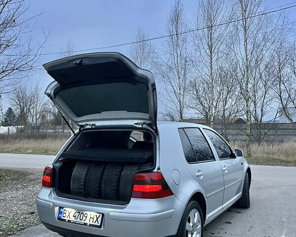 Сірий Фольксваген Гольф, об'ємом двигуна 1.6 л та пробігом 219 тис. км за 4200 $, фото 9 на Automoto.ua