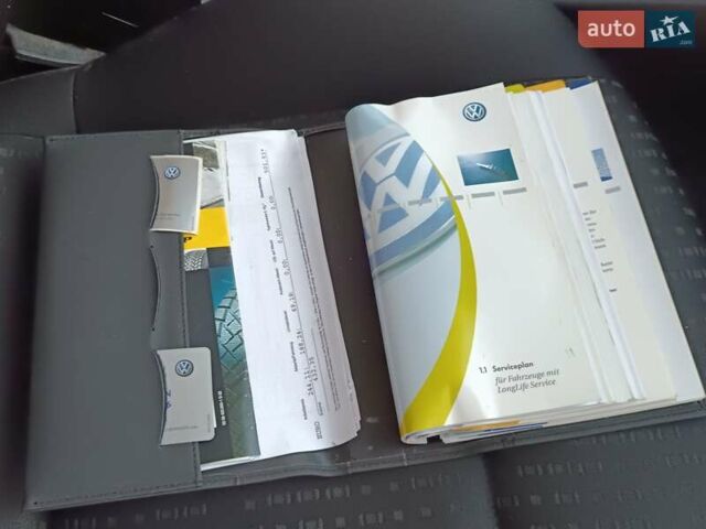 Серый Фольксваген Гольф, объемом двигателя 1.39 л и пробегом 191 тыс. км за 3700 $, фото 30 на Automoto.ua