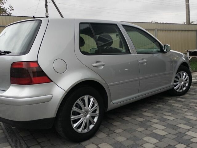 Сірий Фольксваген Гольф, об'ємом двигуна 1.6 л та пробігом 207 тис. км за 4600 $, фото 3 на Automoto.ua