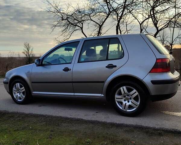 Сірий Фольксваген Гольф, об'ємом двигуна 1.39 л та пробігом 96 тис. км за 4600 $, фото 31 на Automoto.ua