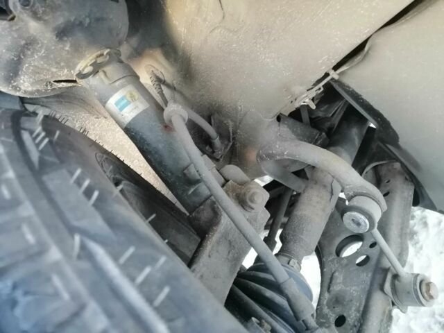 Серый Фольксваген Гольф, объемом двигателя 1.4 л и пробегом 215 тыс. км за 1550 $, фото 3 на Automoto.ua