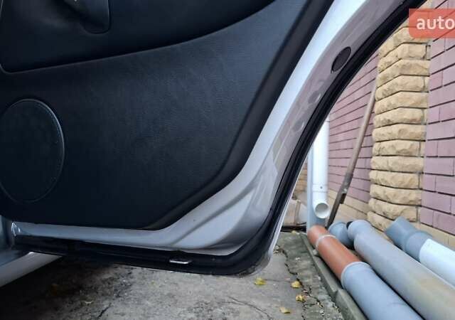 Серый Фольксваген Гольф, объемом двигателя 1.6 л и пробегом 194 тыс. км за 4800 $, фото 27 на Automoto.ua