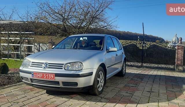 Серый Фольксваген Гольф, объемом двигателя 1.6 л и пробегом 208 тыс. км за 4850 $, фото 1 на Automoto.ua