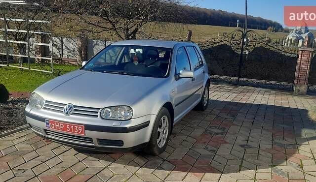 Серый Фольксваген Гольф, объемом двигателя 1.6 л и пробегом 208 тыс. км за 4850 $, фото 15 на Automoto.ua