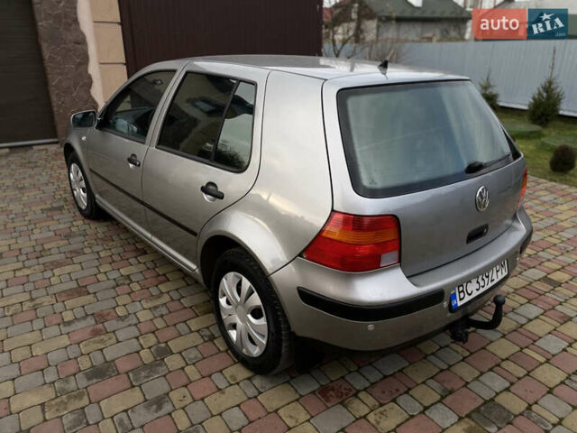 Серый Фольксваген Гольф, объемом двигателя 1.39 л и пробегом 201 тыс. км за 3699 $, фото 4 на Automoto.ua