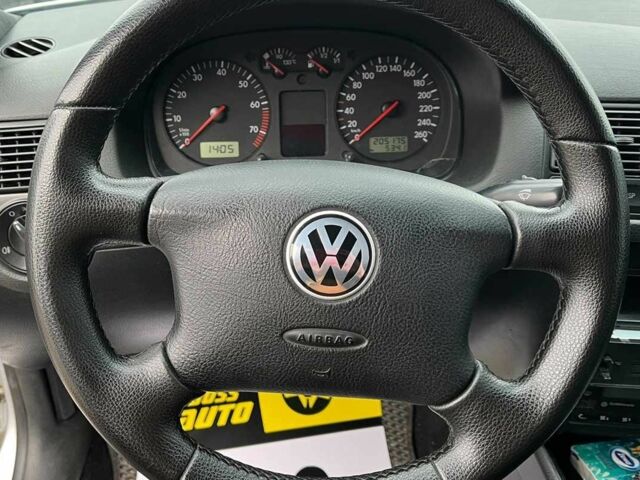 Серый Фольксваген Гольф, объемом двигателя 1.6 л и пробегом 203 тыс. км за 5700 $, фото 12 на Automoto.ua