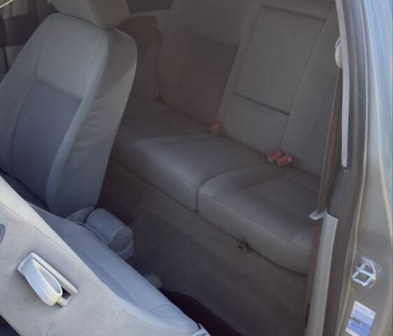 Серый Фольксваген Гольф, объемом двигателя 1.6 л и пробегом 220 тыс. км за 2190 $, фото 11 на Automoto.ua