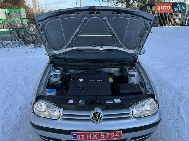 Сірий Фольксваген Гольф, об'ємом двигуна 1.6 л та пробігом 212 тис. км за 4800 $, фото 39 на Automoto.ua
