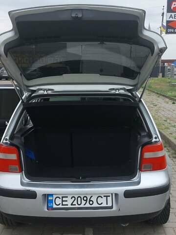 Сірий Фольксваген Гольф, об'ємом двигуна 1.39 л та пробігом 300 тис. км за 4300 $, фото 5 на Automoto.ua