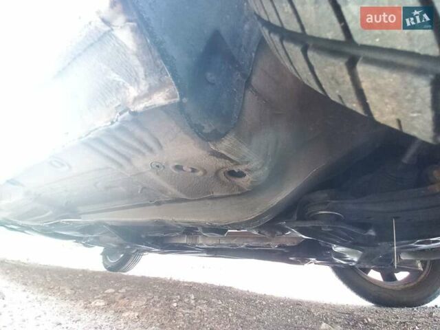 Серый Фольксваген Гольф, объемом двигателя 1.4 л и пробегом 258 тыс. км за 3800 $, фото 7 на Automoto.ua