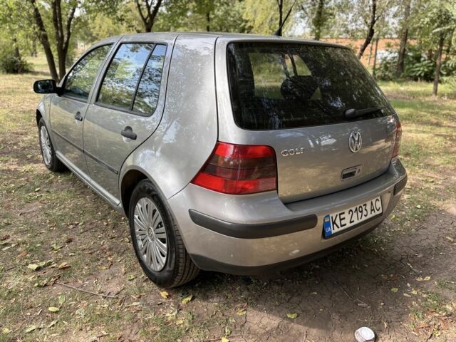 Серый Фольксваген Гольф, объемом двигателя 1.4 л и пробегом 215 тыс. км за 3750 $, фото 4 на Automoto.ua