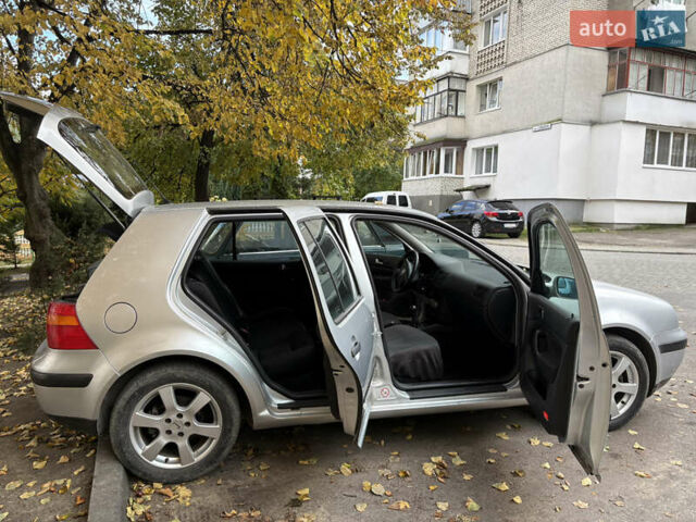 Фольксваген Гольф 2002 у Новояворівськ на Automoto.ua Сірий Фольксваген Гольф, об'ємом двигуна 1.6 л та пробігом 112 тис. км за 3500 $, фото 7 на Automoto.ua