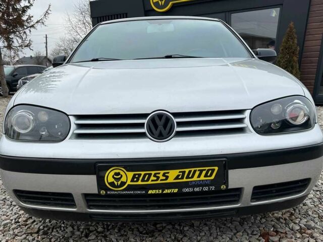 Серый Фольксваген Гольф, объемом двигателя 1.6 л и пробегом 203 тыс. км за 5700 $, фото 2 на Automoto.ua