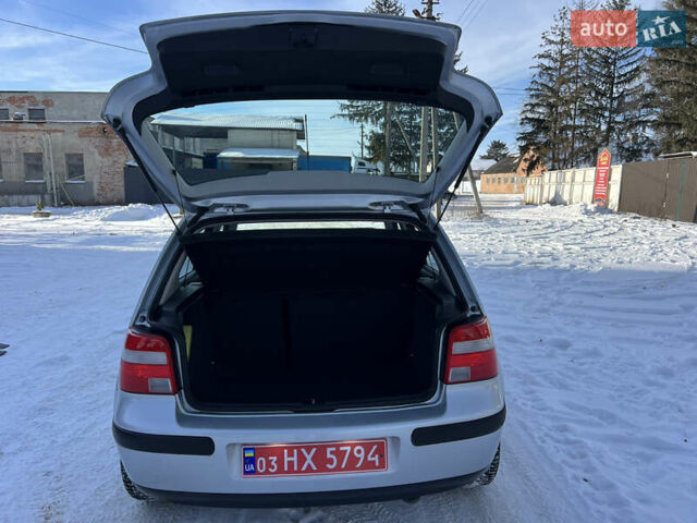 Сірий Фольксваген Гольф, об'ємом двигуна 1.6 л та пробігом 212 тис. км за 4800 $, фото 23 на Automoto.ua