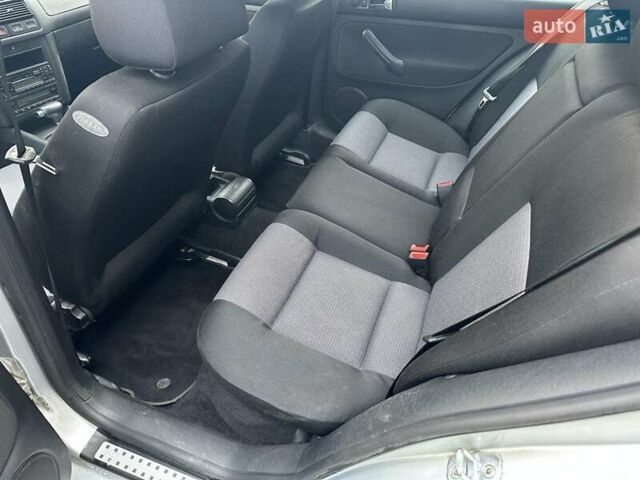 Сірий Фольксваген Гольф, об'ємом двигуна 1.6 л та пробігом 161 тис. км за 5299 $, фото 18 на Automoto.ua