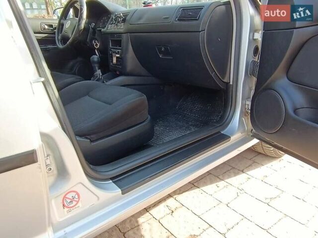 Серый Фольксваген Гольф, объемом двигателя 1.39 л и пробегом 191 тыс. км за 3700 $, фото 26 на Automoto.ua