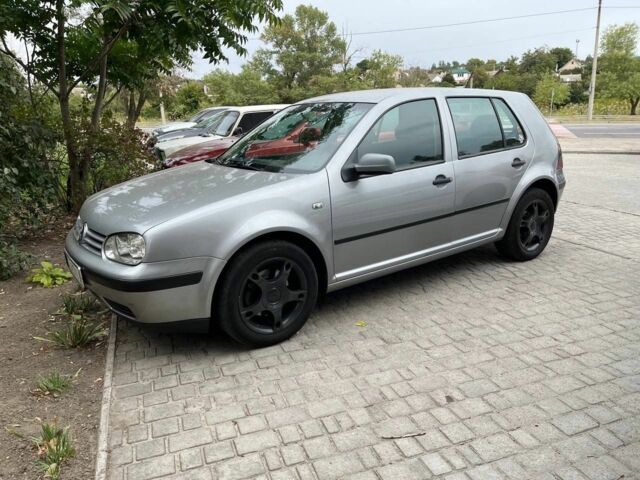 Серый Фольксваген Гольф, объемом двигателя 1.6 л и пробегом 280 тыс. км за 4350 $, фото 1 на Automoto.ua